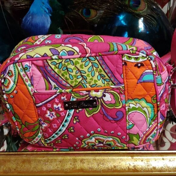 Vera Bradley purse   - Picture 2 of 6
